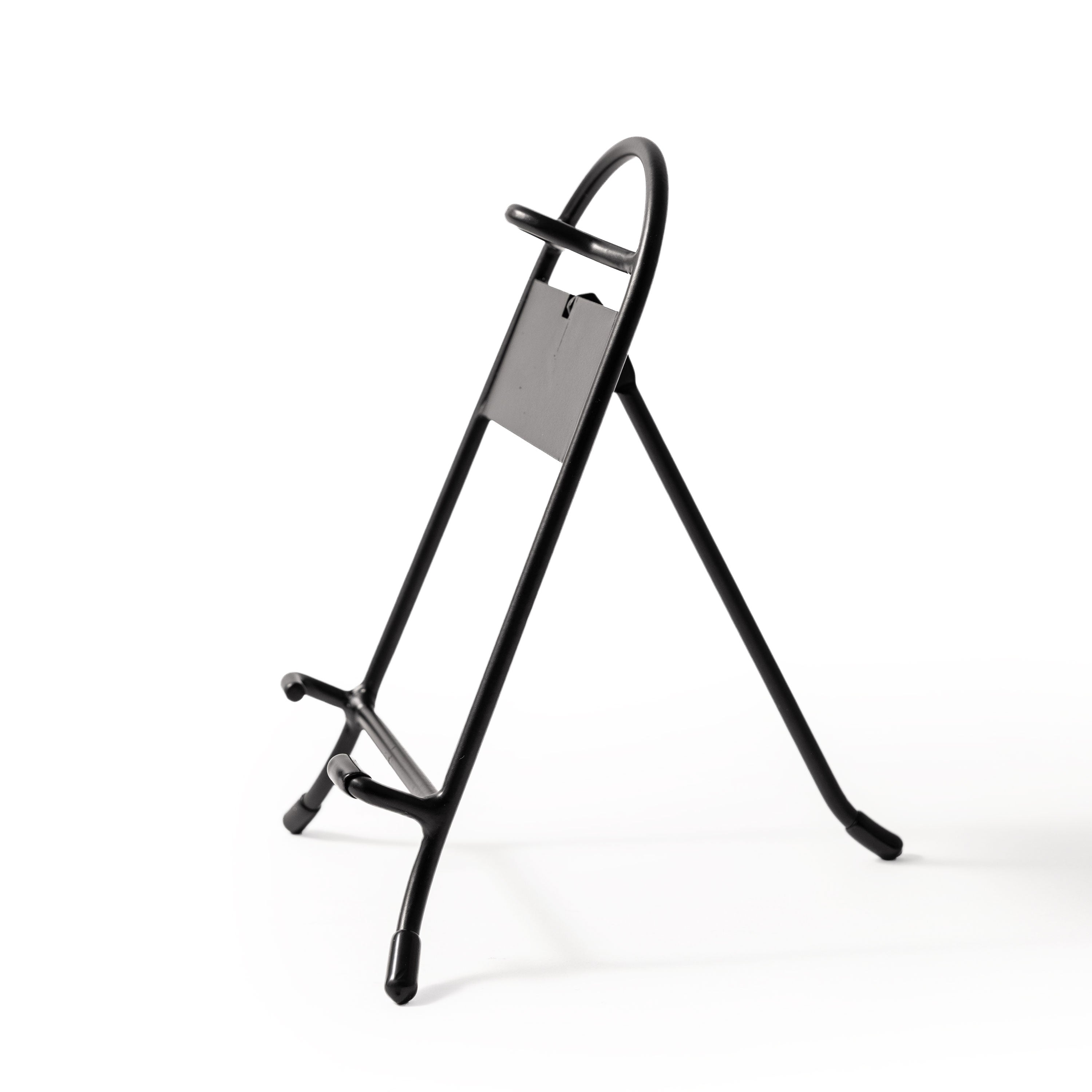 Side profile of skillet stand.