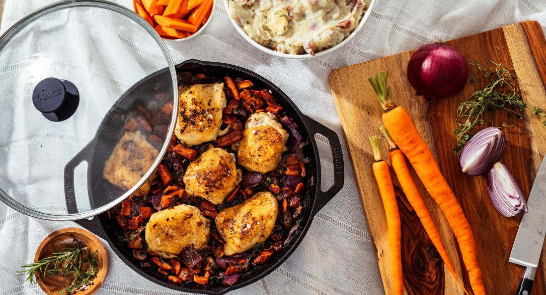 Skillet with lid