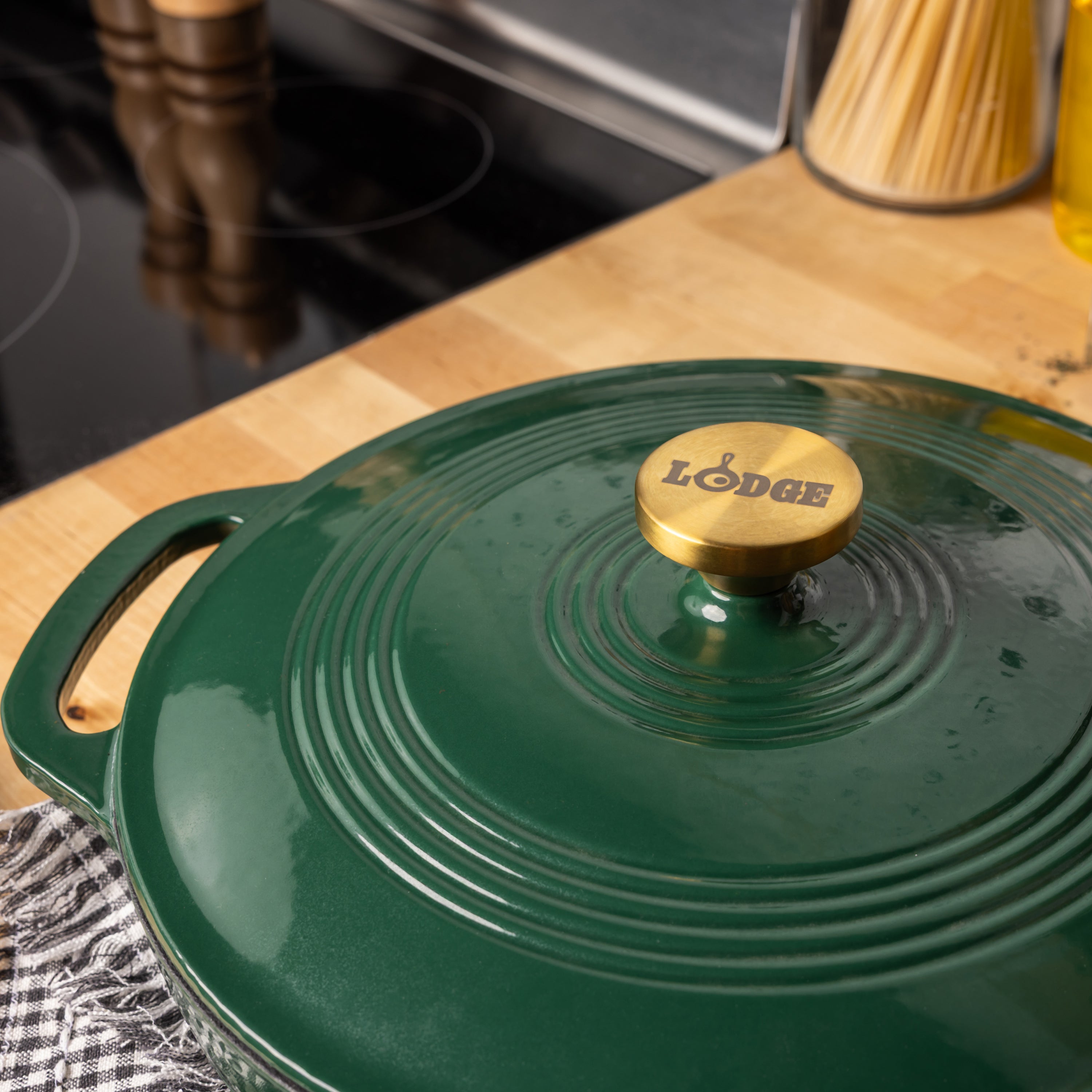 Essential Enamel Braiser