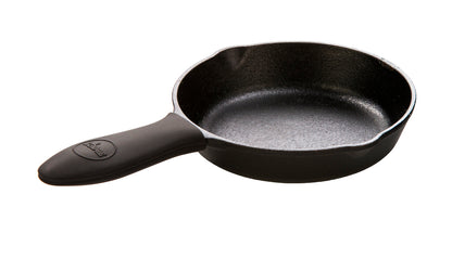 Handle holder on skillet.