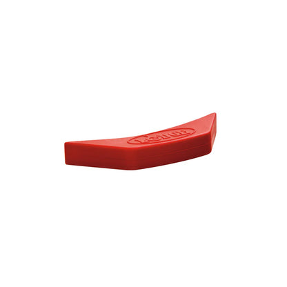 Red silicone assist handle holder with Lodge branding.