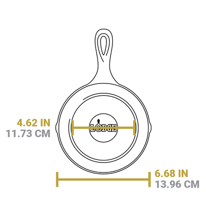 Dimensional drawing of product. Width of flat bottom is 4.62 inches, total width is 6.68 inches.